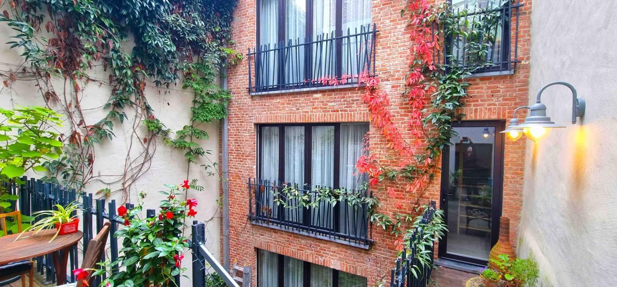 Logies La Chevre Folle - Lodging & Cooking In Style With Shared Kitchen Ostend Exterior photo